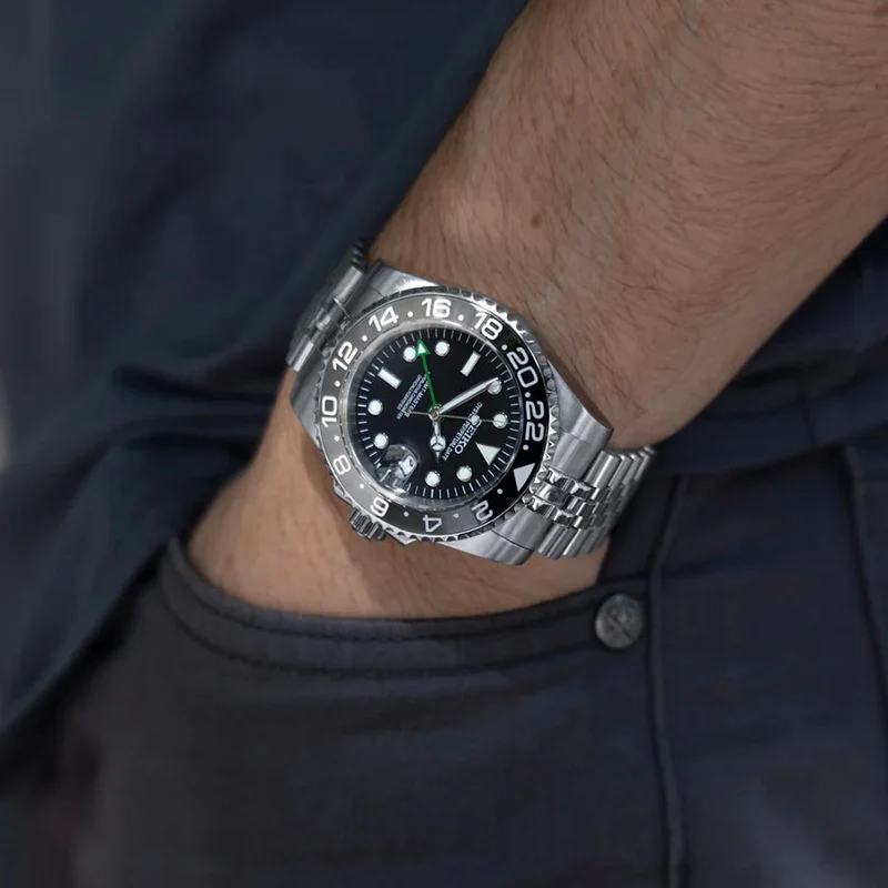 Seiko Mod GMT - Bruce Wayne