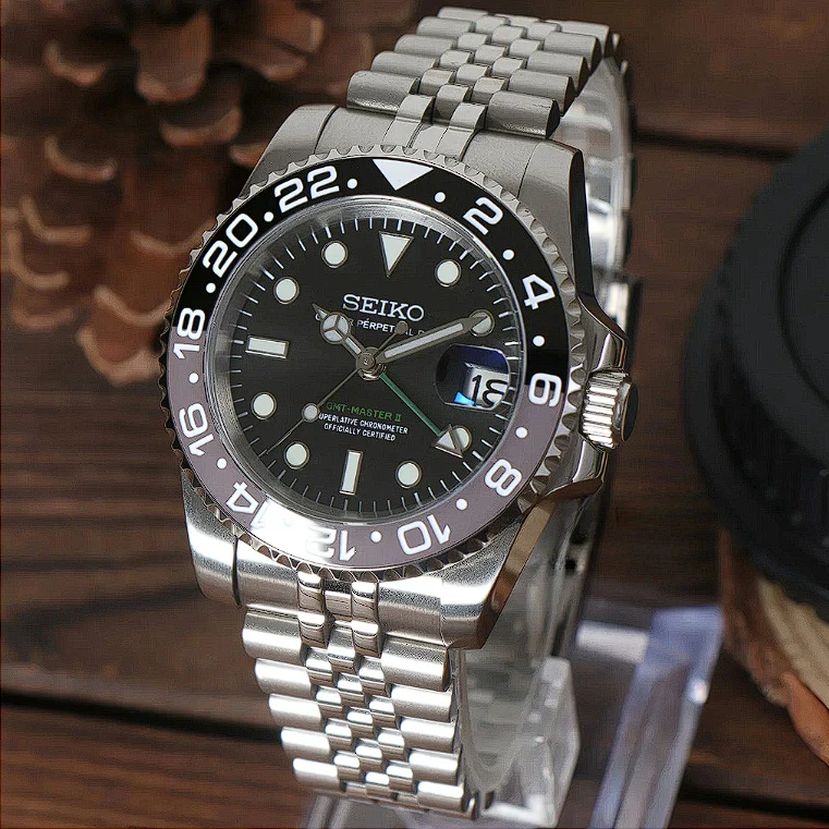 Seiko Mod GMT - Bruce Wayne